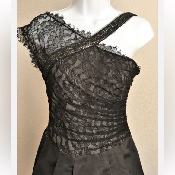 BCBGMaxAzria Lace Silk Y2K Cocktail Dress - Picture 4 of 12